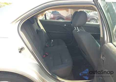 2012 Ford Fusion Se z USA, uszkodzony, nr VIN 3FAHP0HA9CR190015